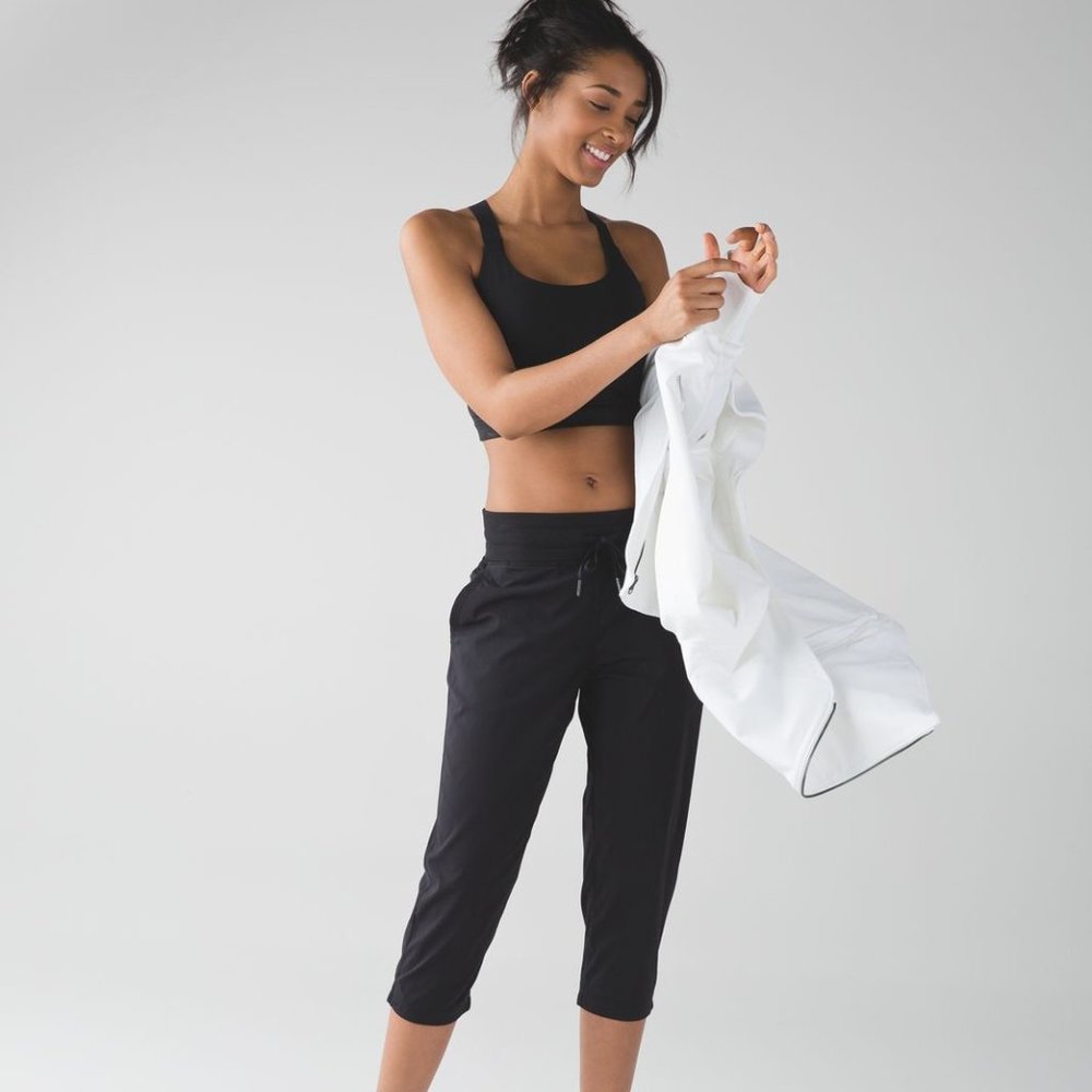 lululemon athletica Black Track Jogger Capris